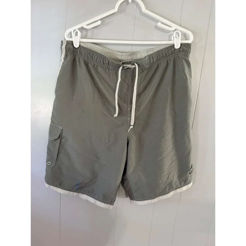 Ocean Pacific‎ Swim Trunks Mens Size M Board Shorts Cargo Pocket Gray Solid EUC